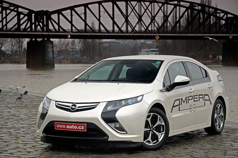 Opel Ampera