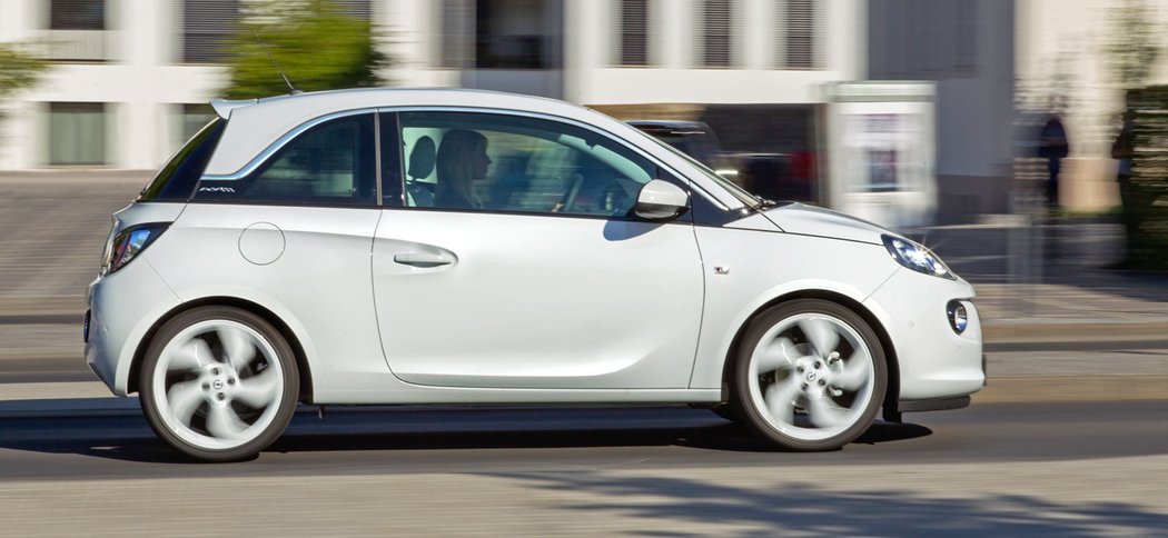 Opel Adam