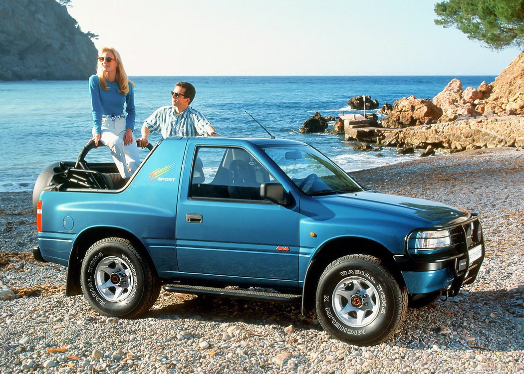 Opel Frontera Sport 2.0i (1991–1995)