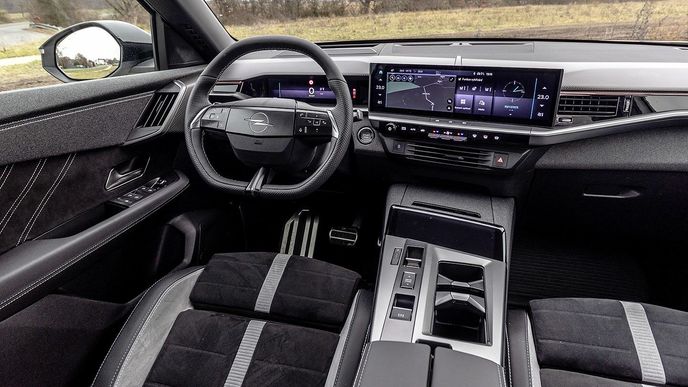 Opel Grandland Electric 4x4 Opel Grandland Electric 4x4