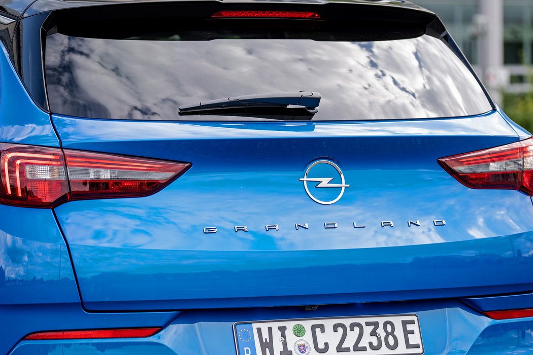 Opel Grandland Hybrid