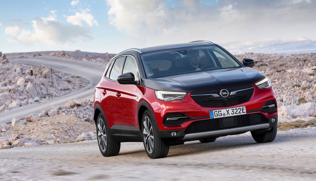 Opel Grandland X Hybrid4