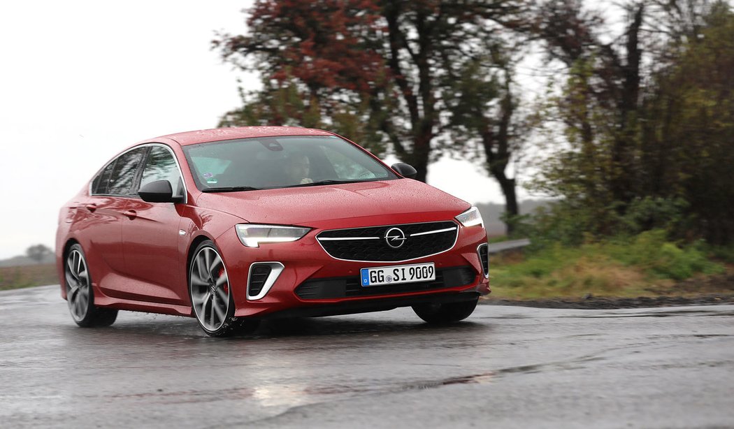 Opel Insignia GSi Grand Sport 2.0 Turbo