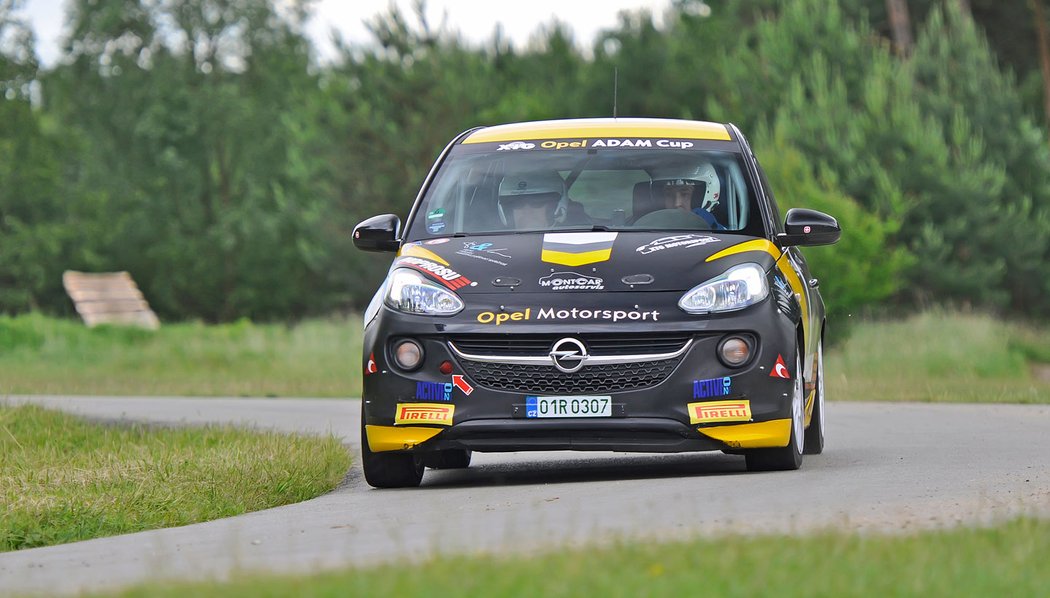 Opel Adam