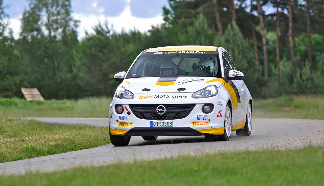 Opel Adam