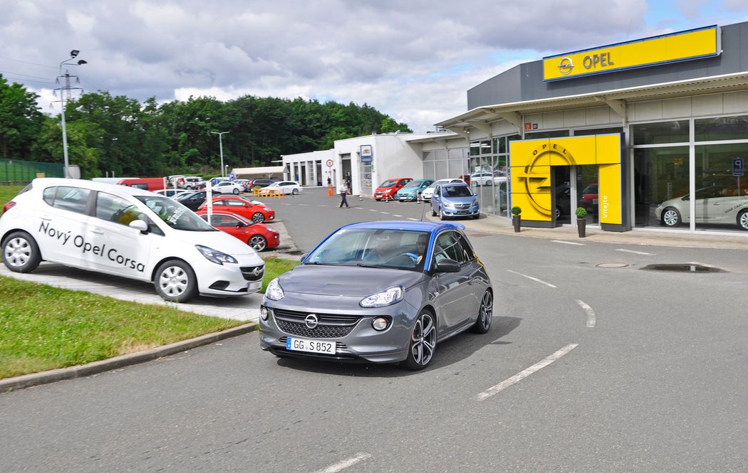 Opel Adam