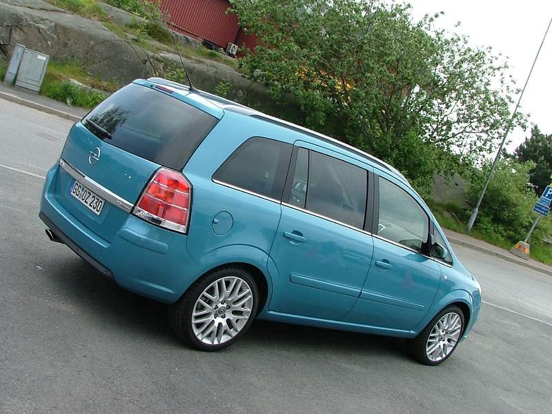 Opel Zafira