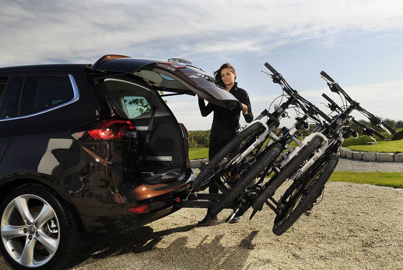 Opel Zafira Tourer - Oficiální fotografie (říjen 2011)