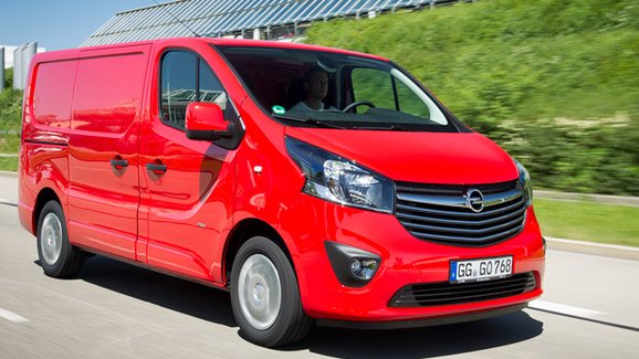 TEST Opel Vivaro: První jízdní dojmy