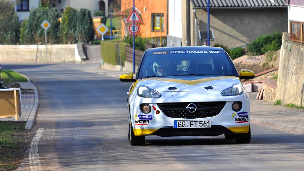 Opel Adam