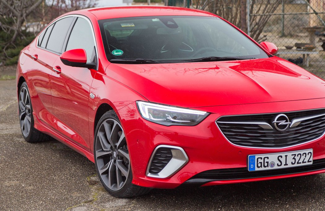 Opel Insignia GSi