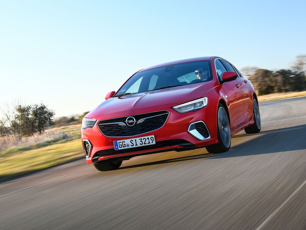 Opel Insignia GSi