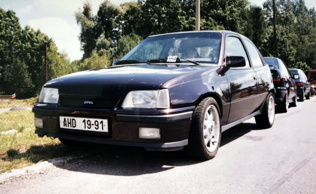 Opel Kadett GSi