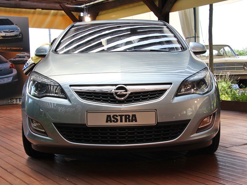 Opel Astra