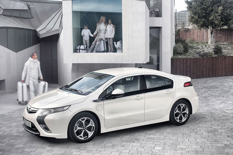 Opel Ampera