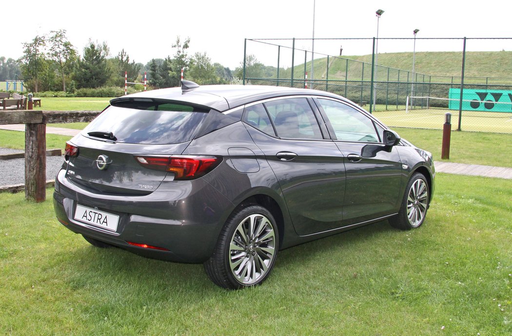 opel novemodely frankfurt2015 nizsistredni