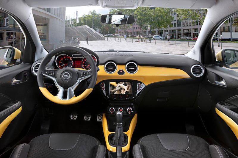 Opel Adam