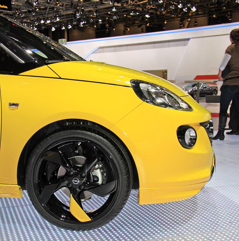 Opel Adam