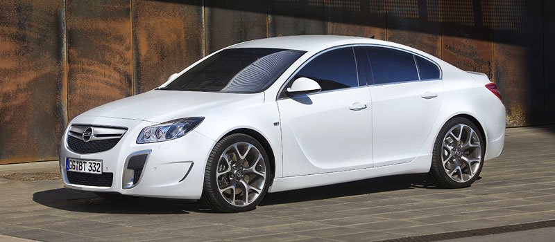 opel ceniky ceskytrh novemodely strednitrida sportovni