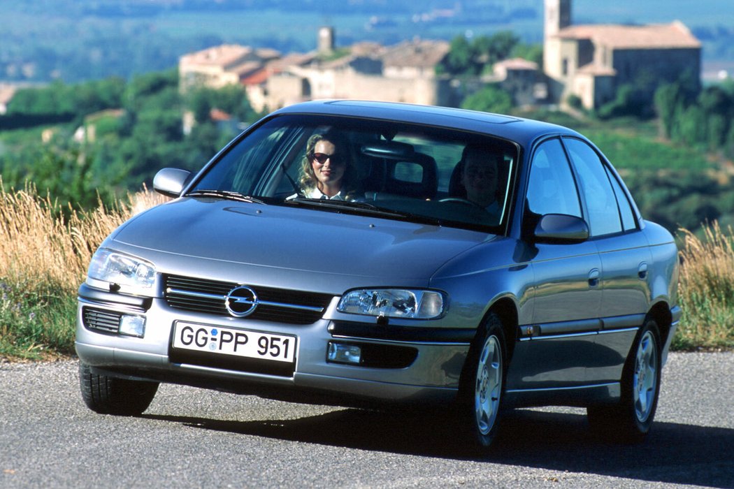 Opel Omega CD Reflection (B1) (1995)