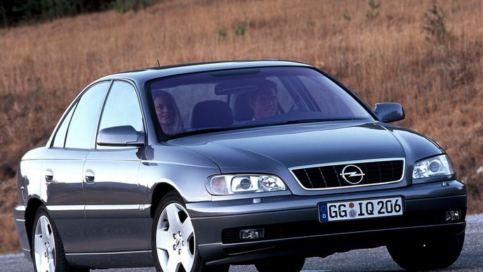 Opel Omega 2.5 DTI (2001) Opel Omega 2.5 DTI (2001)