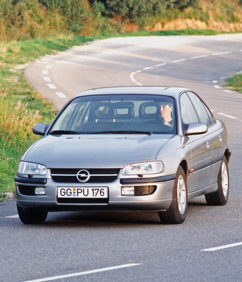 Opel Omega (B1) (1994–1999)