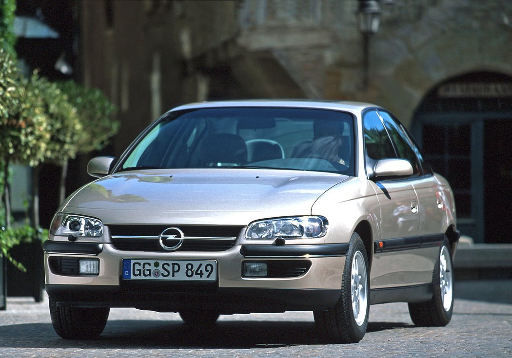 Opel Omega (B1) (1994–1999)