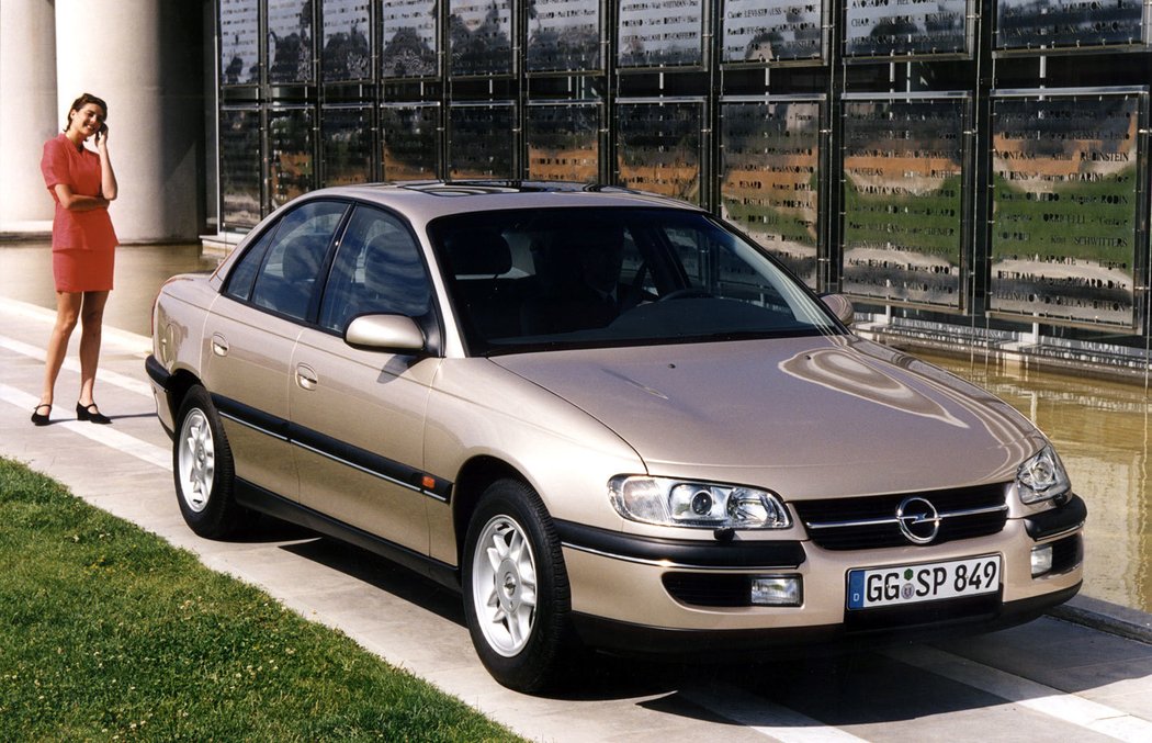 Opel Omega (B1) (1994–1999)