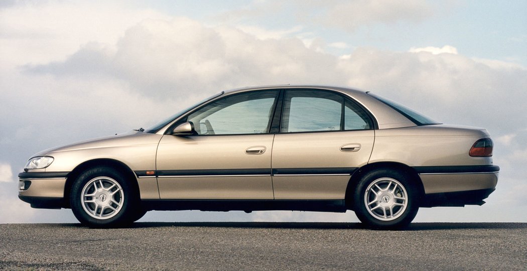 Opel Omega (B1) (1994–1999)