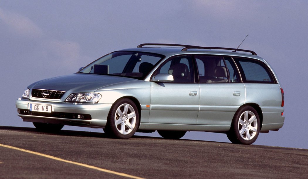 Opel Omega V8.com