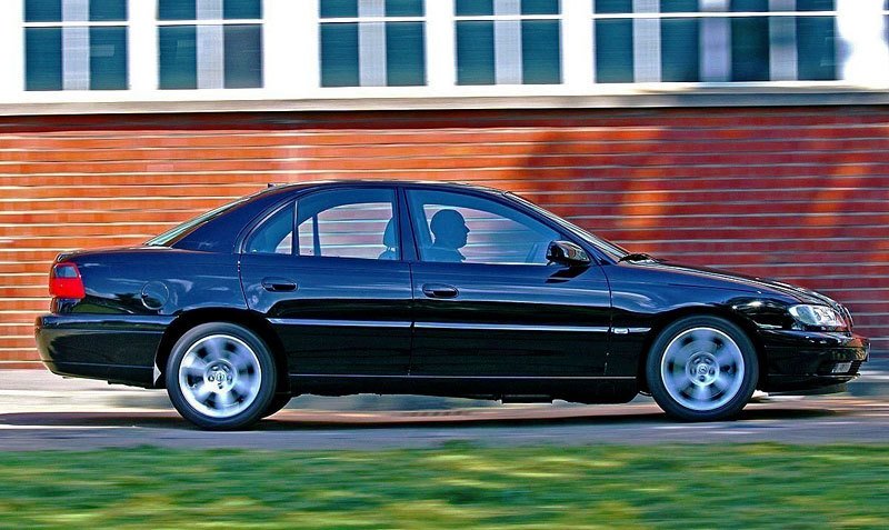 Opel Omega V8