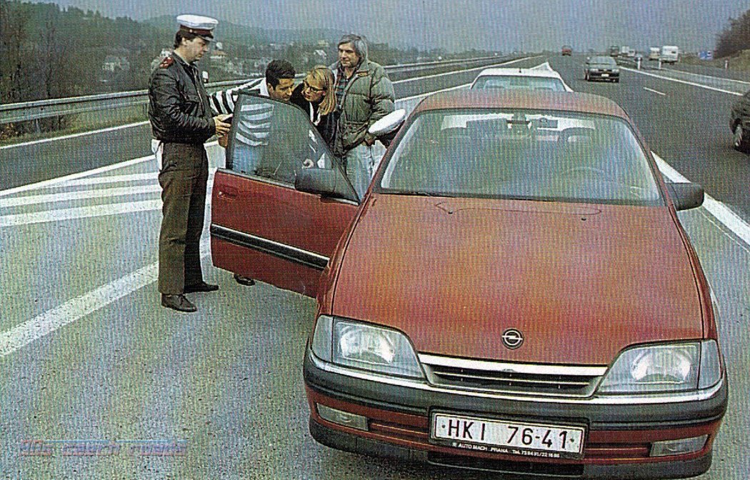 Tajný policejní vůz Opel Omega