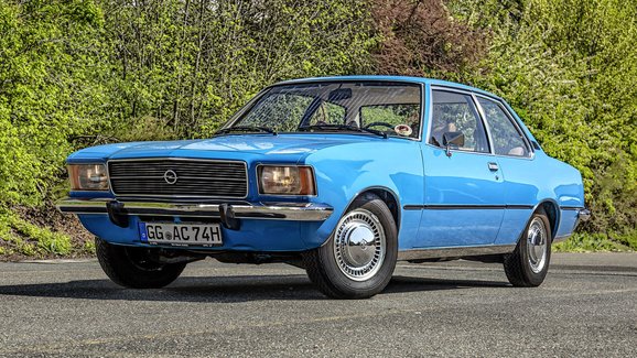 Opel Rekord D oslaví 50 let. Pamatujete si první nafťák značky?