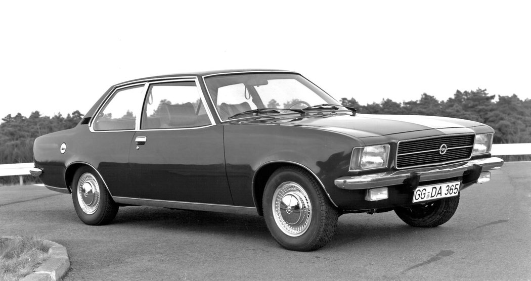Opel Rekord 2-door Sedan (D) (1972–1977)