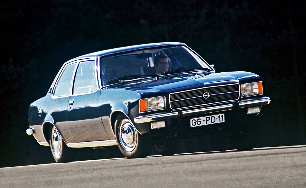 Opel Rekord 2-door Sedan (D) (1972–1977)