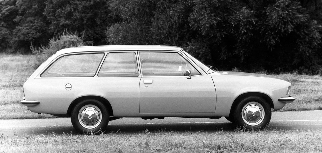 Opel Rekord 3-door Caravan (D) (1972–1977)