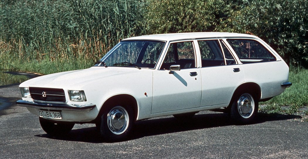 Opel Rekord 5-door Caravan (D) (1972–1977)