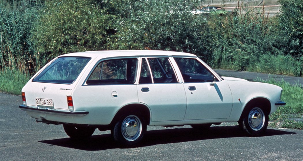 Opel Rekord 5-door Caravan (D) (1972–1977)