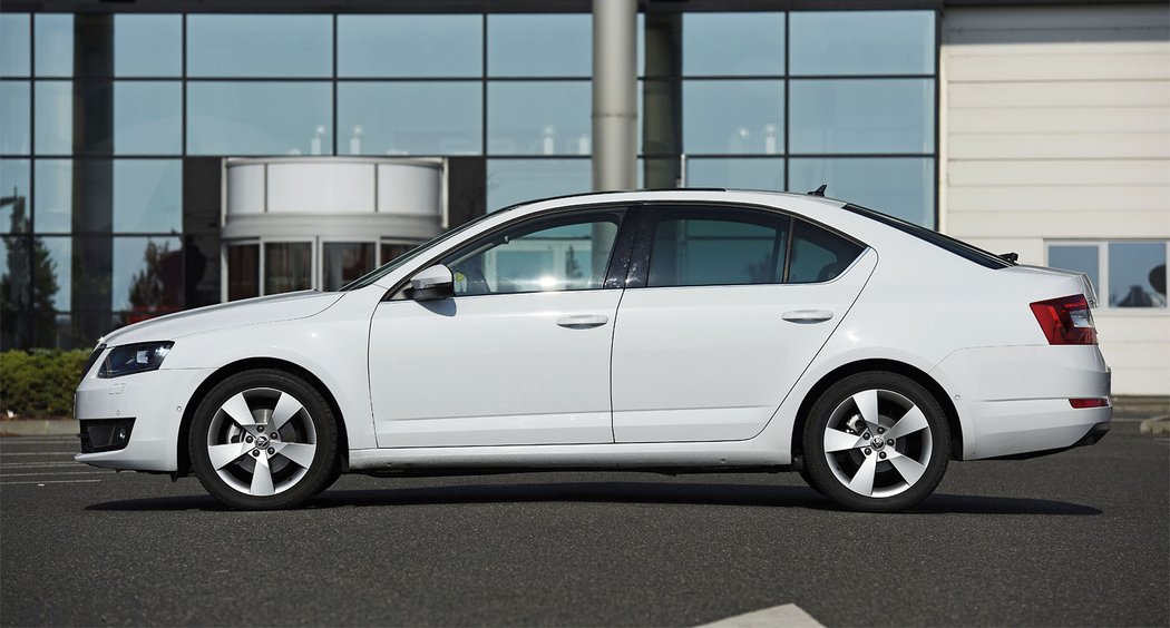 opel skoda octavia srovnavacitesty video redakcnivideo