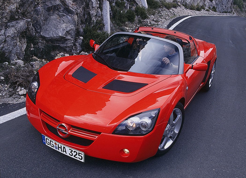 Opel Speedster (2000)