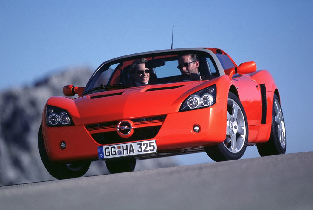 Opel Speedster (2000)