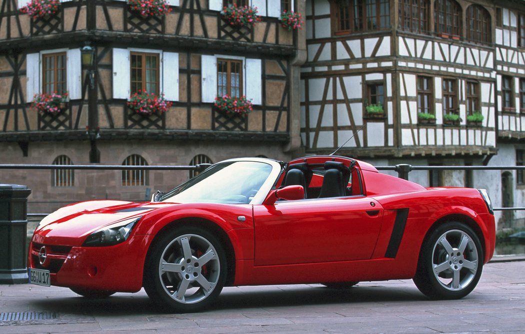 Opel Speedster (2000)