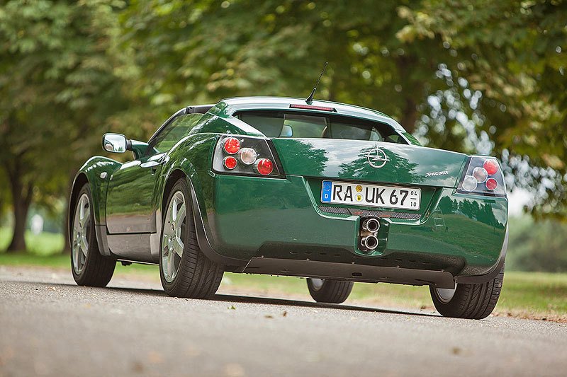 Opel Speedster (2000)