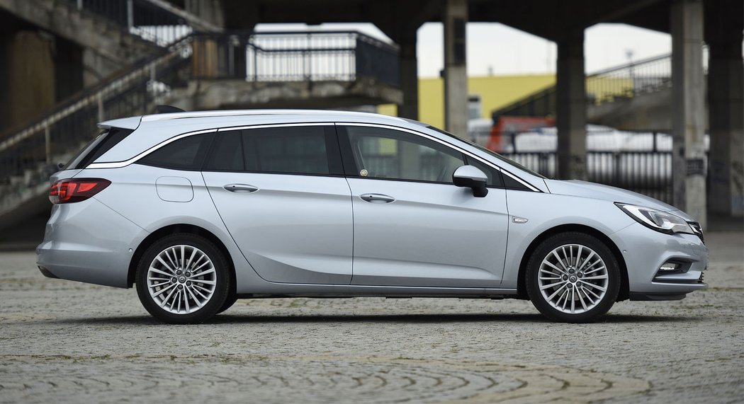 Opel Astra ST 1.6 Bi-CDTI