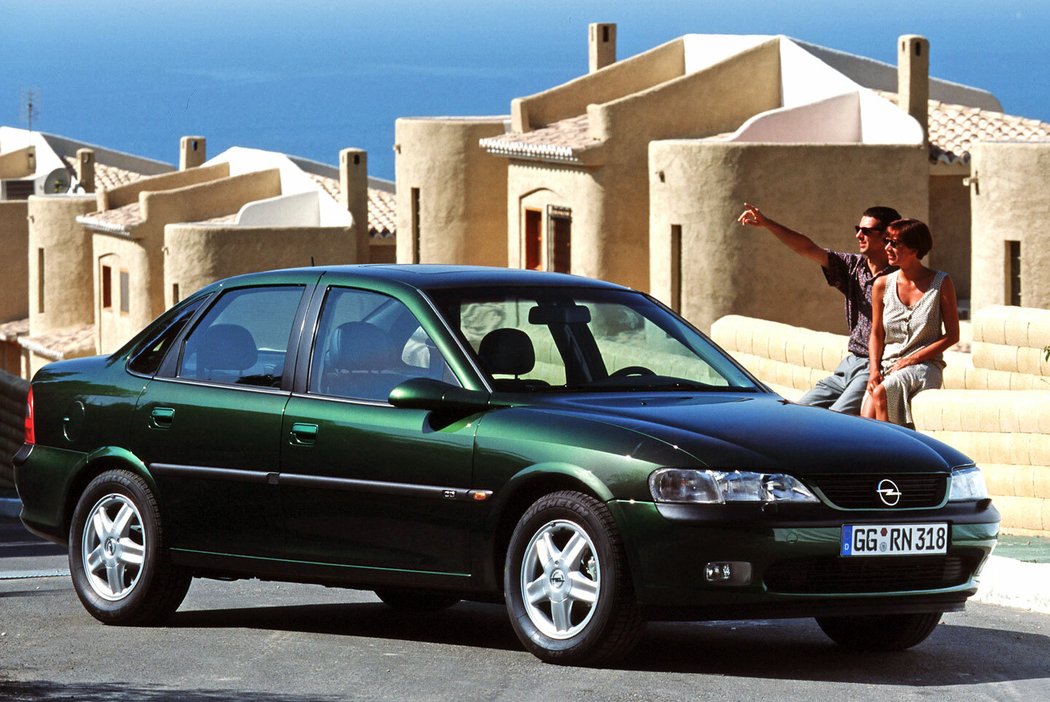 Opel Vectra CD sedan (1995)