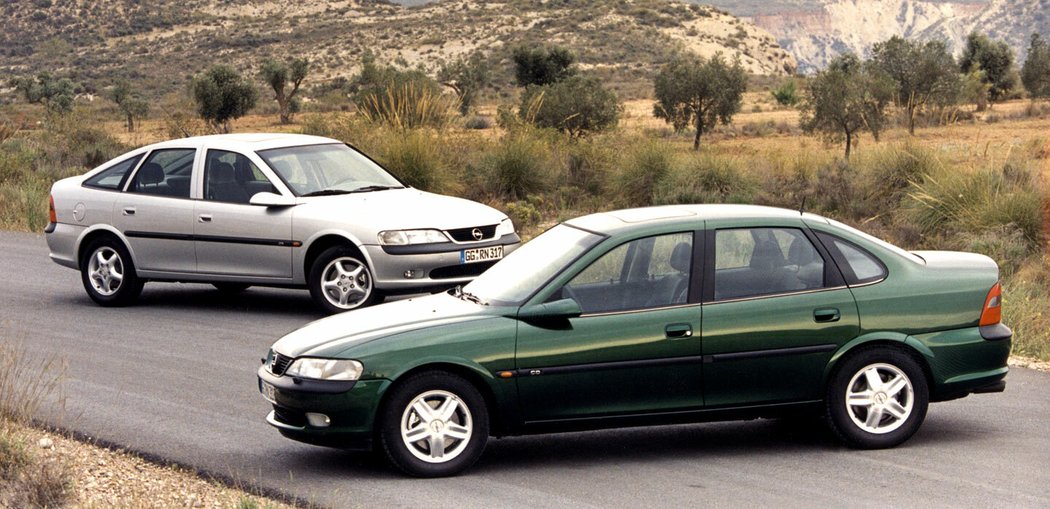 Opel Vectra CD sedan (1995)