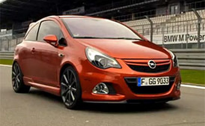 Video: Opel Corsa OPC Nürburgring Edition – Na závodním okruhu