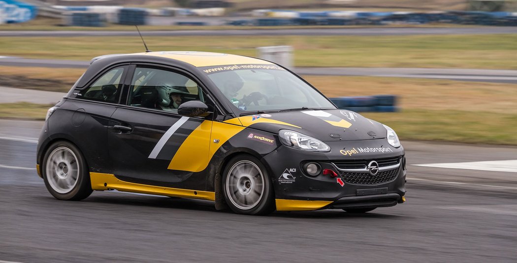 Opel Adam