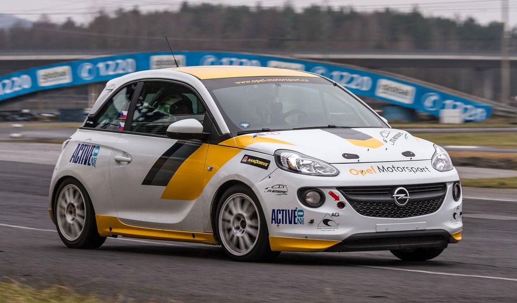 Opel Adam