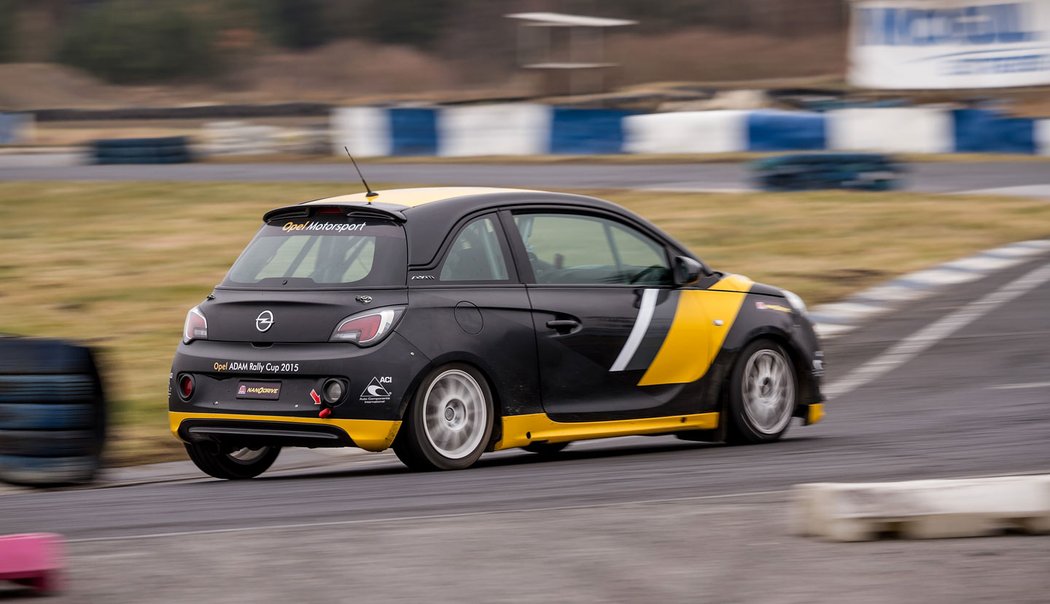 Opel Adam